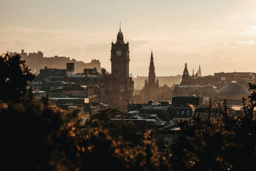 SCOTLAND Edinburgh Calton Hill adam-wilson-unsplash