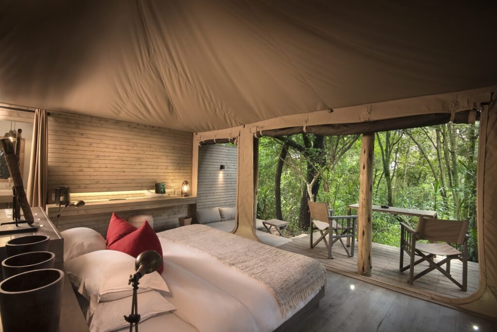 Superior-tent-andBeyond-Kichwa-Tembo