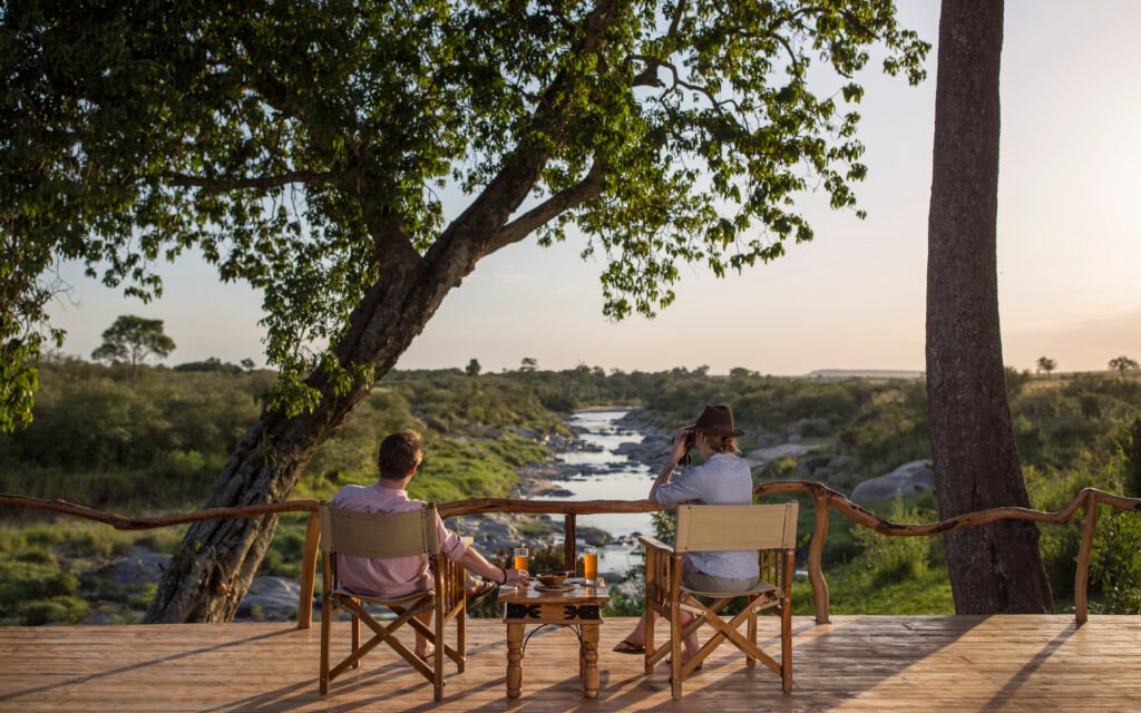 rekero-camp-drink-by-river